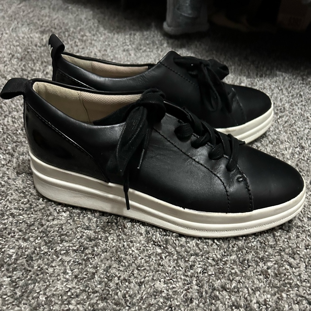 Naturalizer brand  sneakers